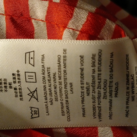 Michael Michael Kors Women's Red & White Zebra Print Sleeveless Blouse. - Picture 8 of 14